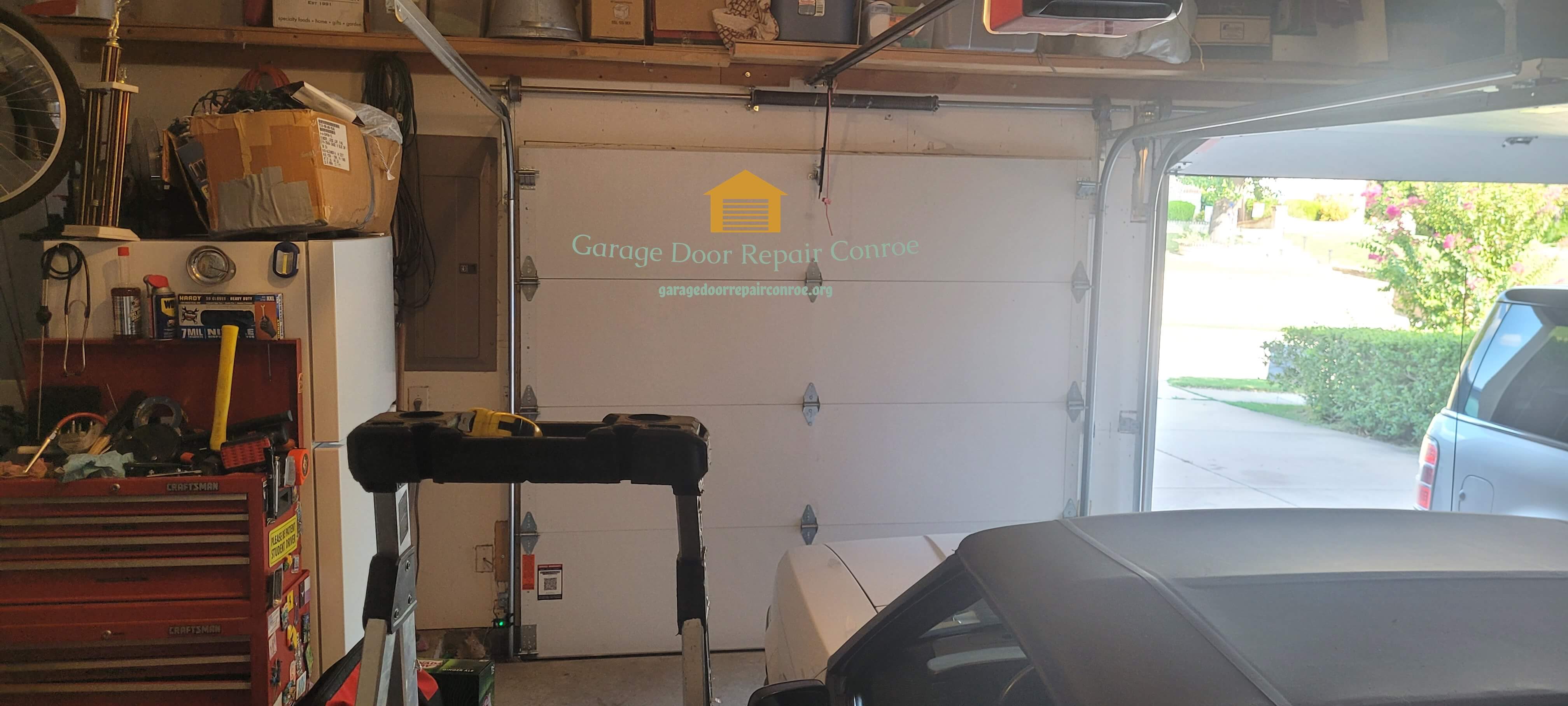 garagedoorrepairconroe.org_steelback_garage_door_repair